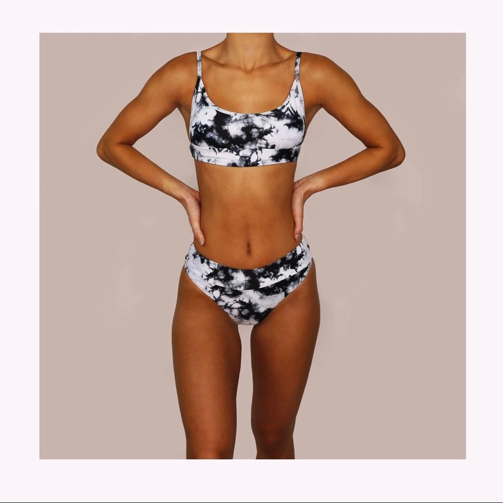 Brand new Aurelle Tie dye bikini
